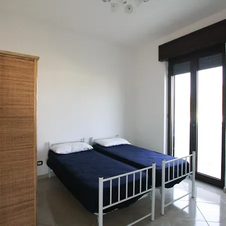 A 10m Dal Mare Lägenhet *